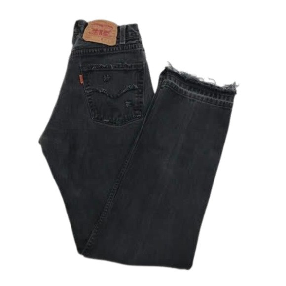 high waisted Levi’s jeans - Picture 5 of 13